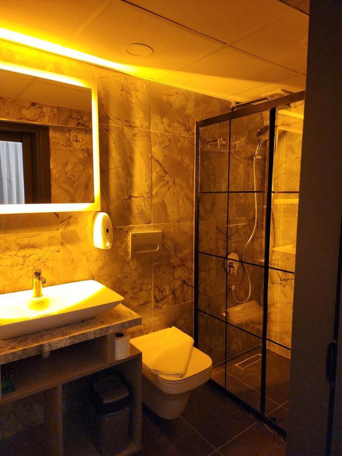Talles Loft Hotel Izmir Bagian luar foto