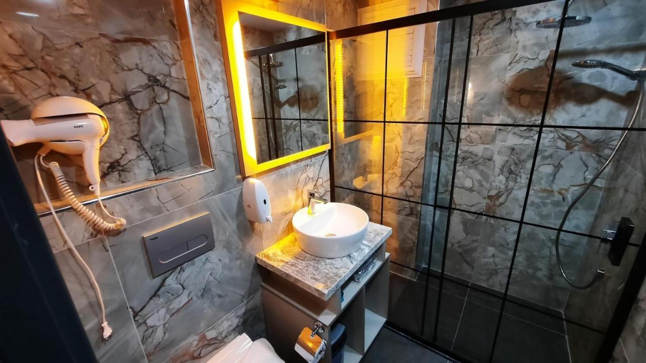 Talles Loft Hotel Izmir Bagian luar foto