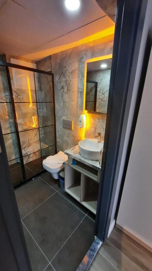 Talles Loft Hotel Izmir Bagian luar foto